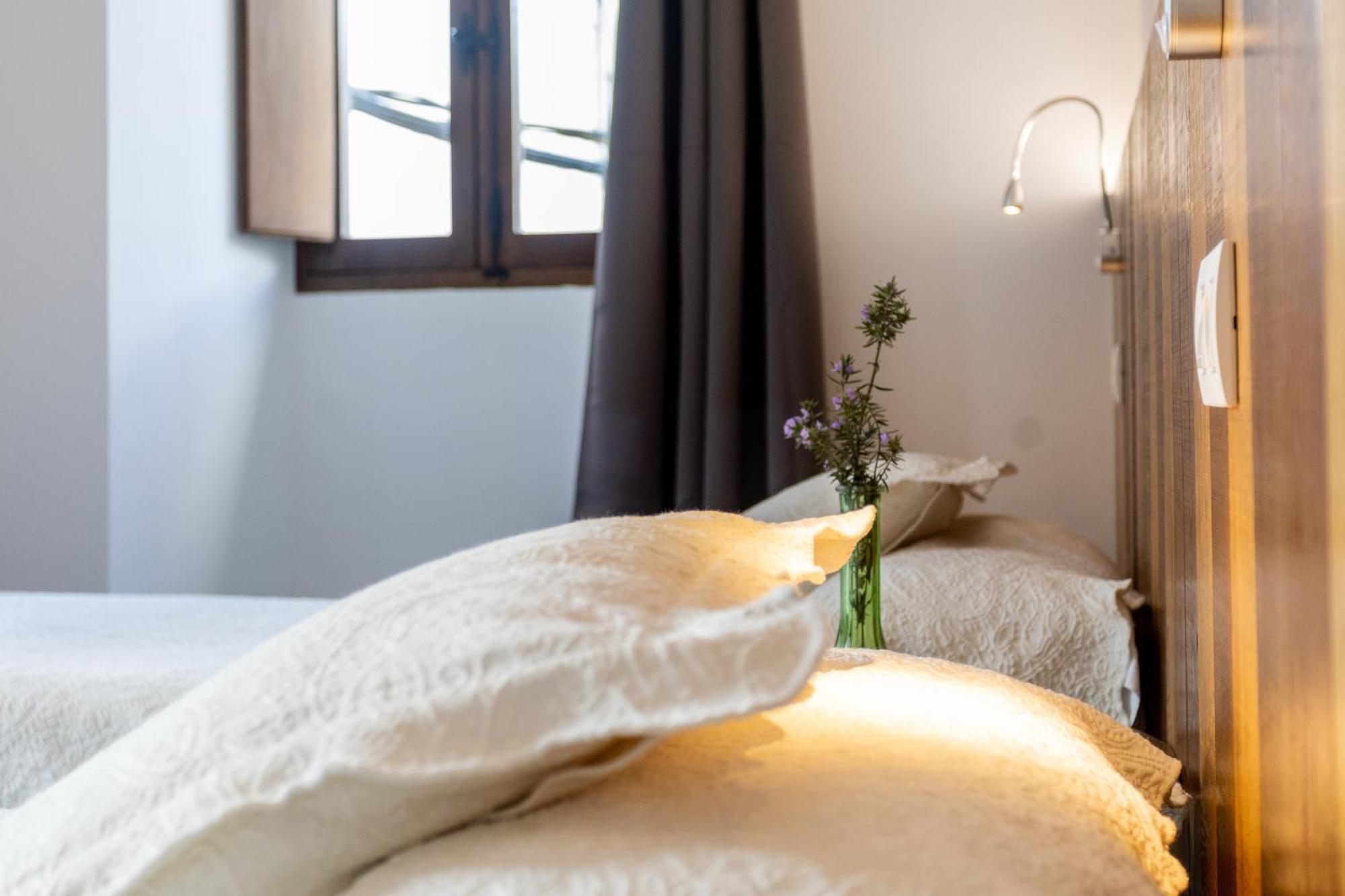 Complexo Xacobeo Hotel ตริอากาสเตลา ภายนอก รูปภาพ