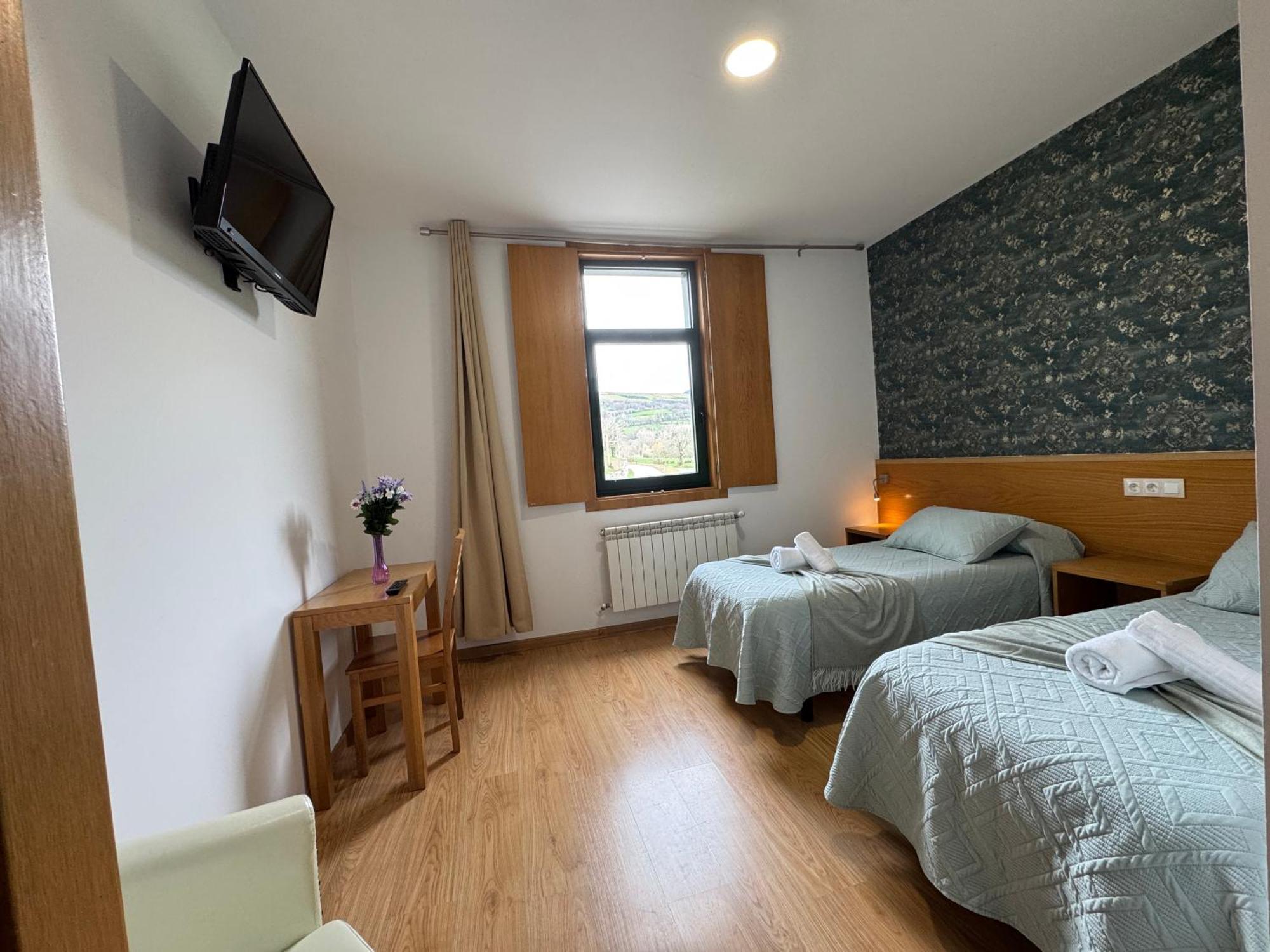 Complexo Xacobeo Hotel ตริอากาสเตลา ภายนอก รูปภาพ