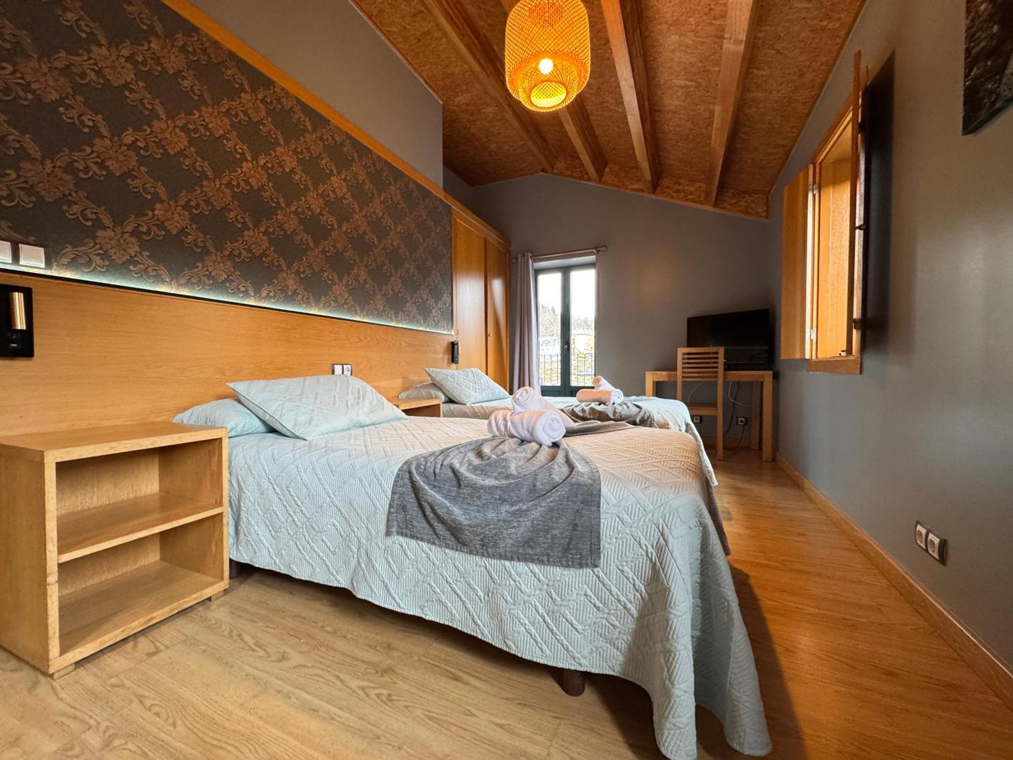 Complexo Xacobeo Hotel ตริอากาสเตลา ภายนอก รูปภาพ