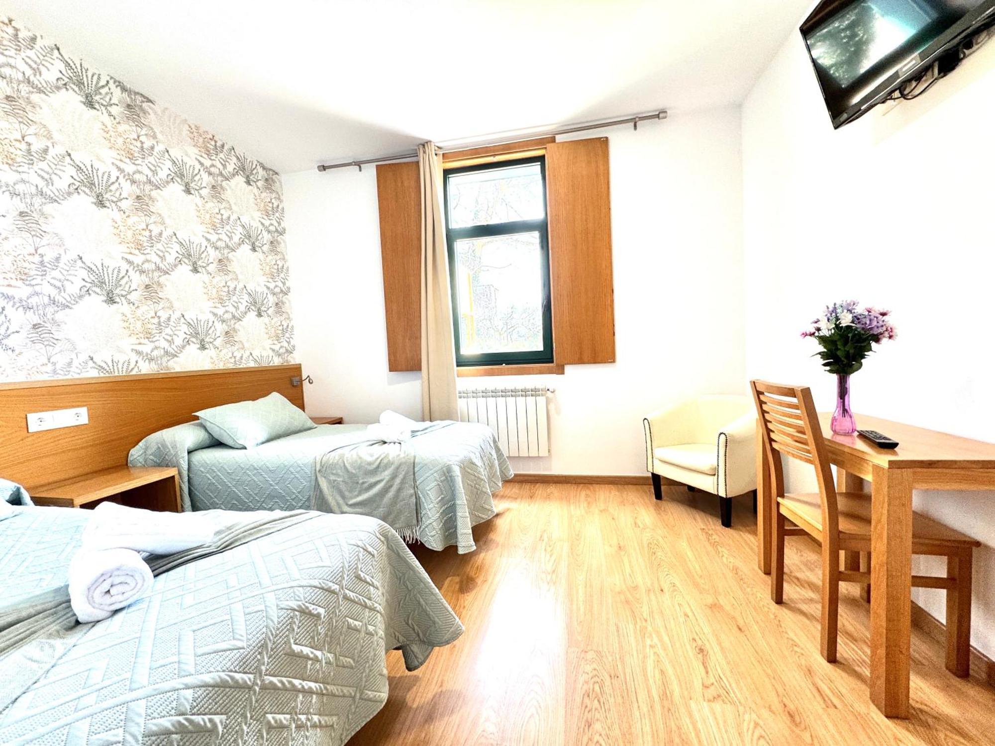Complexo Xacobeo Hotel ตริอากาสเตลา ภายนอก รูปภาพ