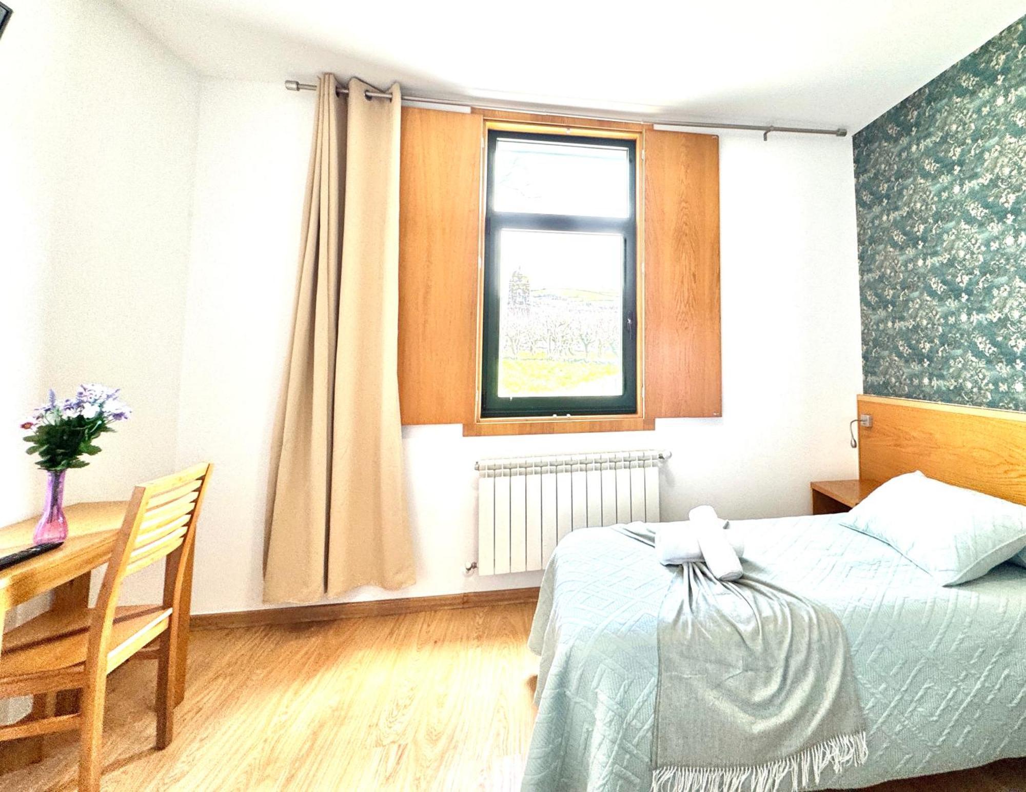 Complexo Xacobeo Hotel ตริอากาสเตลา ภายนอก รูปภาพ